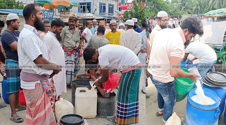 অর্ধশতবর্ষী যে বাজারে প্রতিদিন বিক্রি হয় ২০ হাজার লিটার দুধ